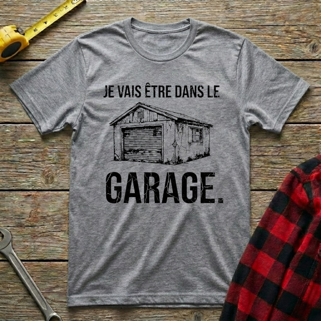 Dans le garage T-Shirt