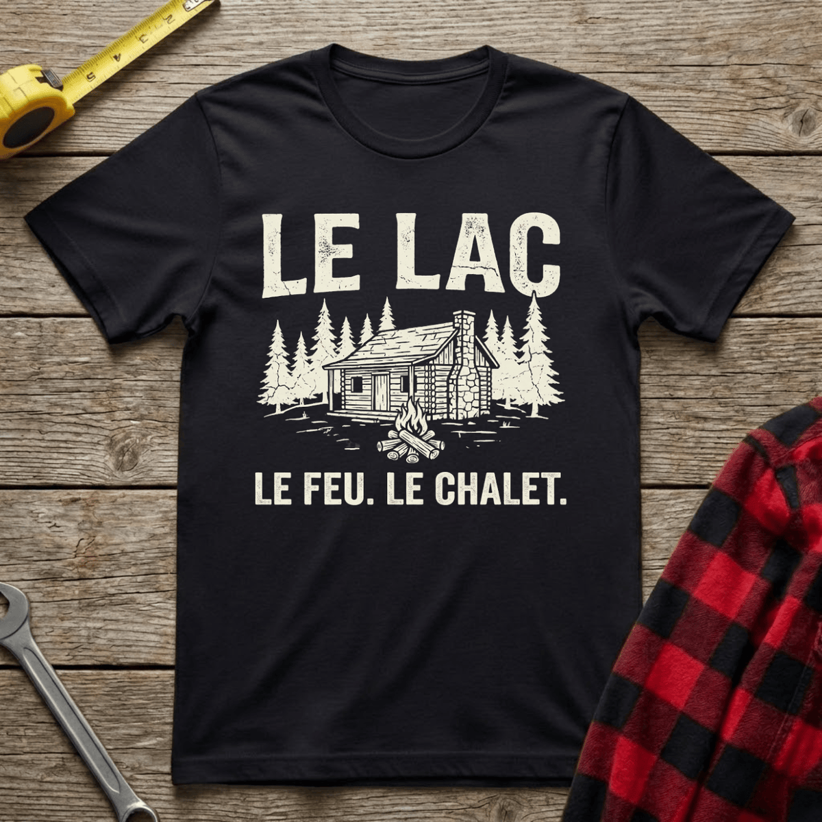 Lac, Feu, Chalet T-Shirt
